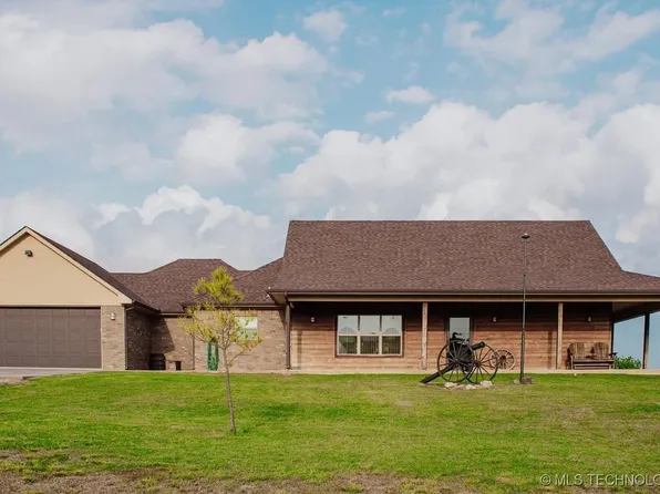 17 Zachary Taylor Rd, Durant, OK 74701