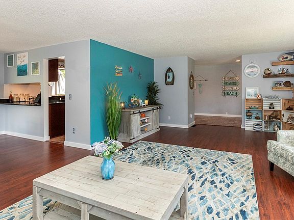 Formal living room