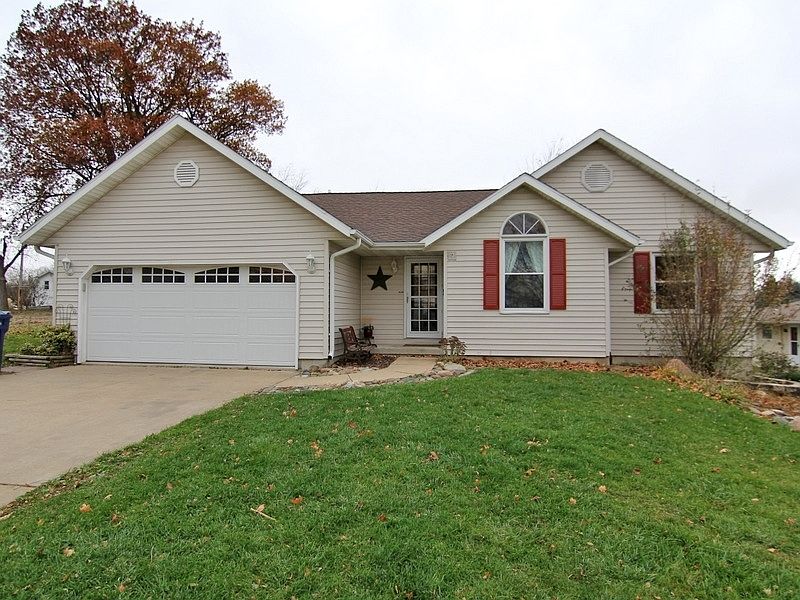Front View of Home