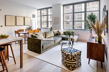 115 York Street 3D-YORK image 1 of 37