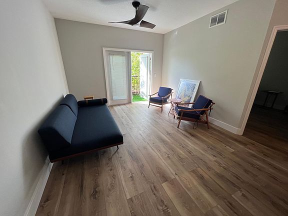 3rd image of 1910 E Palm Ave APT 8117