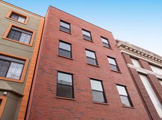 216 Boerum St #4B, Brooklyn, NY 11206