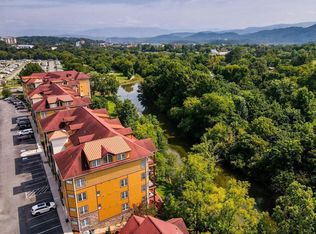 527 River Place Way UNIT 332, Sevierville, TN 37862