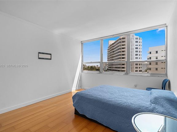5th image of 11 Island Ave APT 610