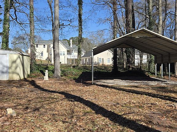 2nd image of 4573 N Woodlake Ln SE