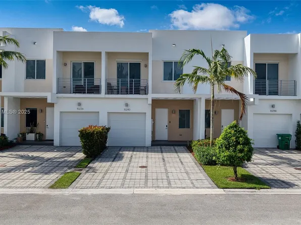 10240 NW 72nd Ter, Doral, FL 33178