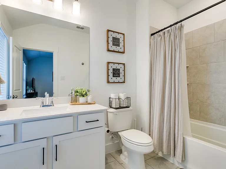 7605 Reis Ln #1 — Photo 10