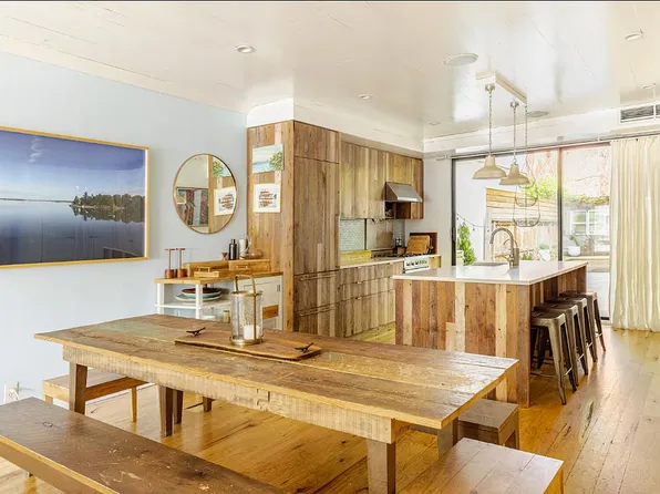 589 Union Ave, Brooklyn, NY 11211