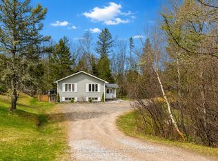 11 Line 3 S, Bonfield, ON P0H 1E0