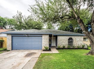 2411 Union Mill Rd, Houston, TX 77067