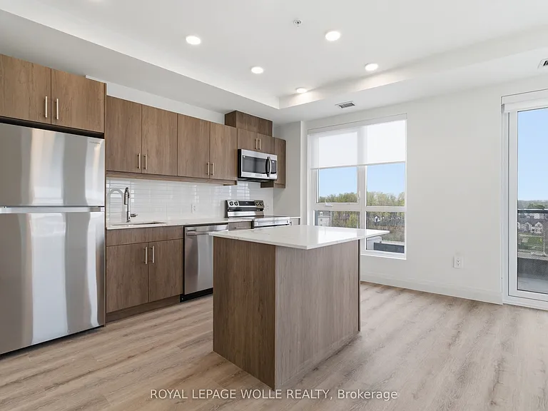 1333 Weber St E #603 — Photo 7