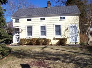 113 Davis St, Locust Valley, NY 11560