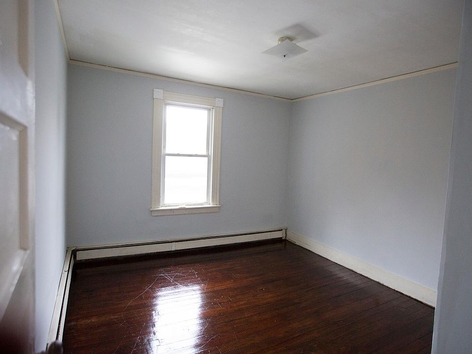 56 Jewett St. 56 Jewett St Ansonia CT Zillow