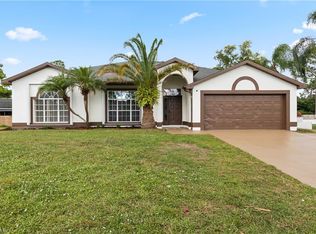 18183 Phlox Dr, Fort Myers, FL 33967