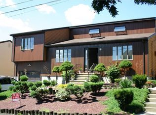 92 Blaine St, Fall River, MA 02723