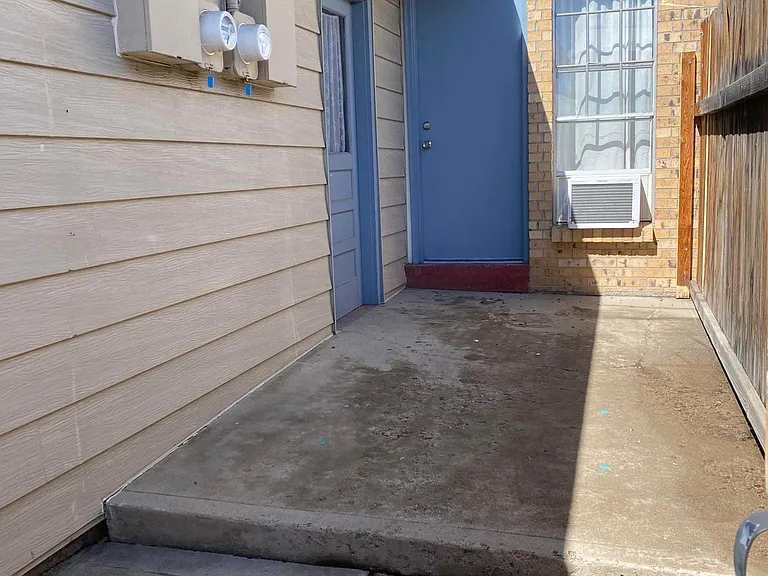5220 Garrison St #4 — Photo 3