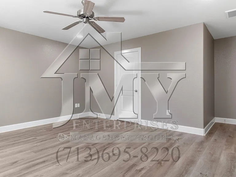 9502 Craven Gardens St #A — Photo 13