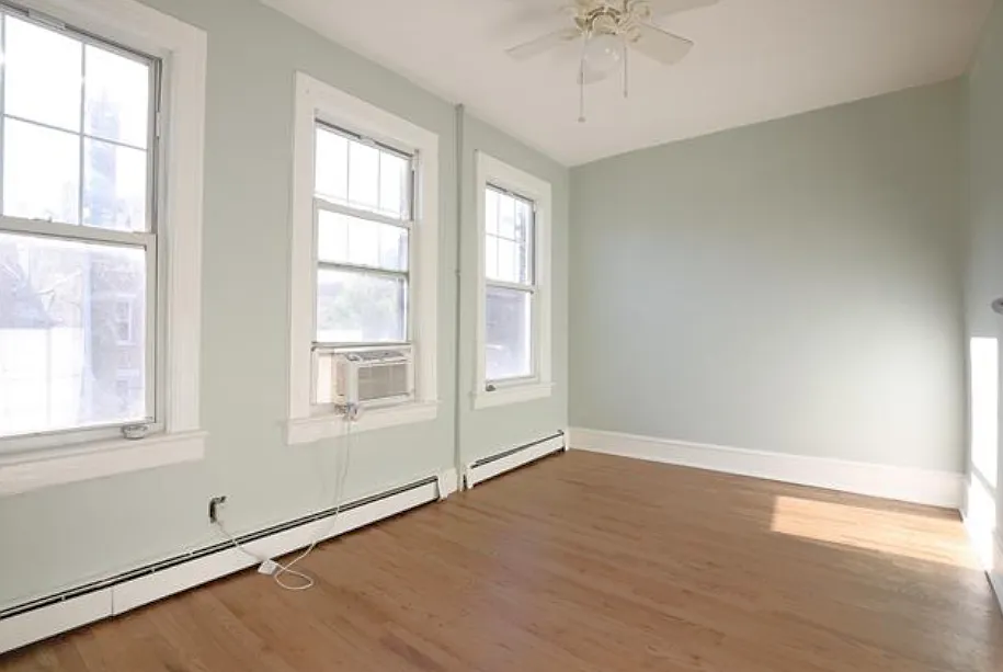 302 Park Ave #3