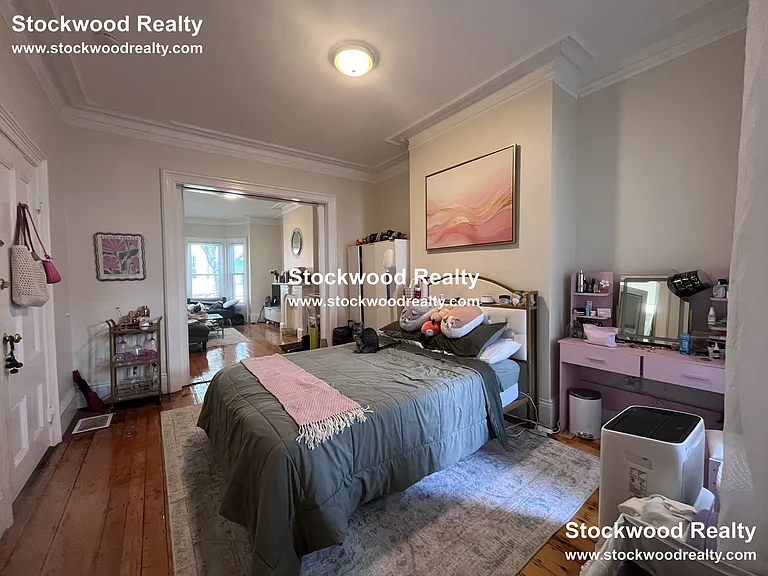 11 Gates St #1 — Photo 6