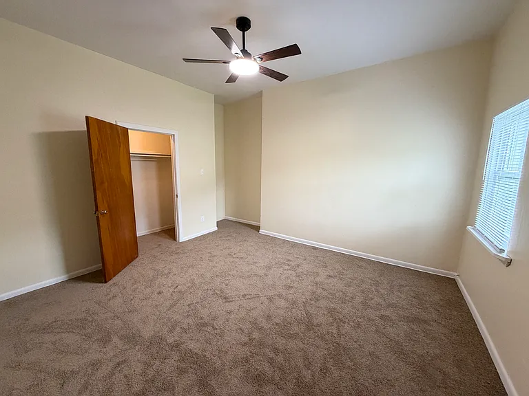 1412 Main St #2 — Photo 26