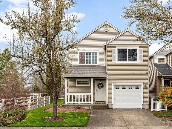 2nd image of 42097 NW Elmhurst Ct