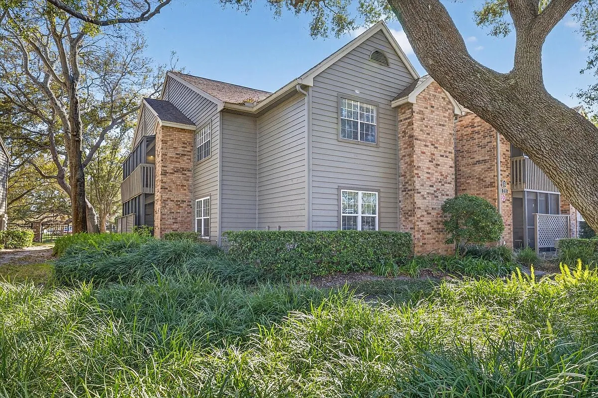 Building Photo - 2500 Winding Creek Blvd #B201R