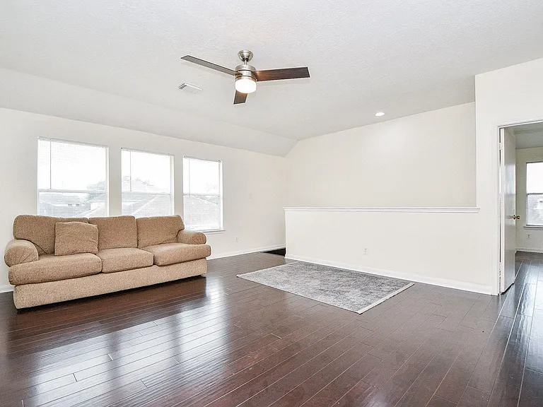 9641 Weldridge Dr — Photo 19