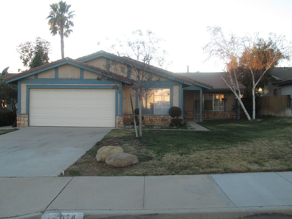 1st image of 24014 Forsyte St