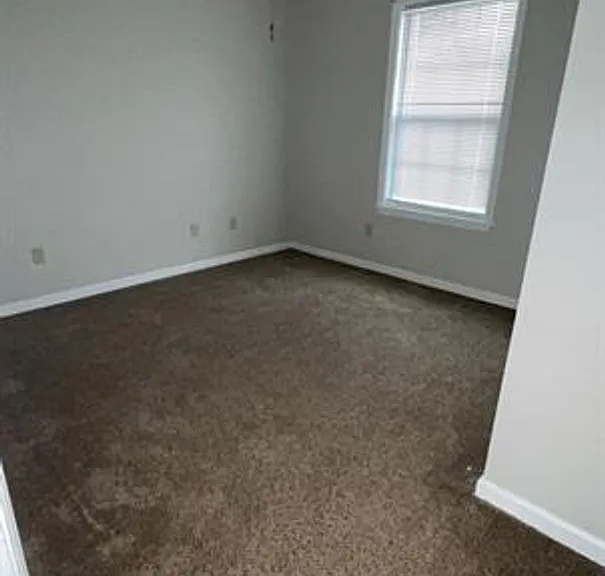 44 Webb Ct NE — Photo 6