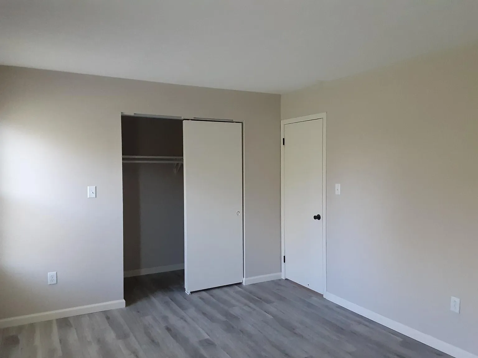 2 bed, 1.5 bath, 1400 sqft, $1,400 — Photo 4