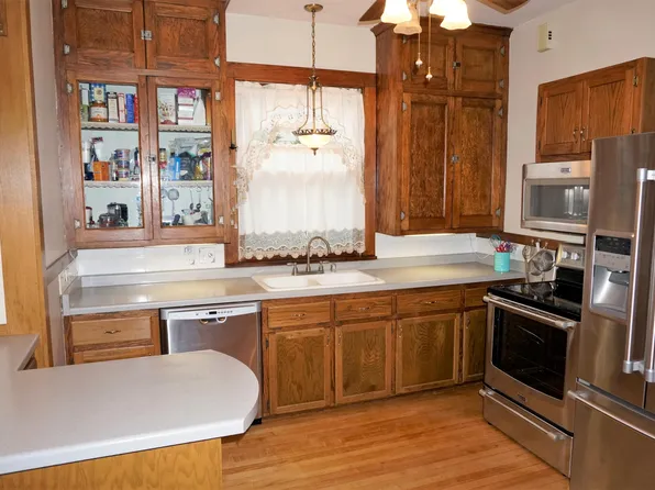 530 North St #A, West Bend, WI 53090