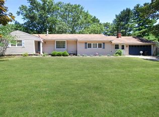 25 Miller Place Yaphank Rd, Middle Island, NY 11953
