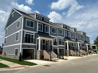 2772 Bristol Ridge Dr #35, Ann Arbor, MI 48105