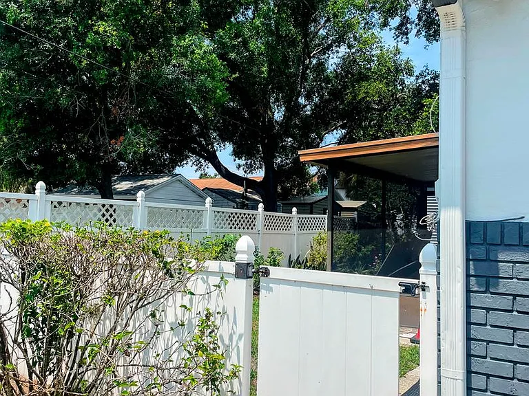 1206 N Oregon Ave — Photo 14