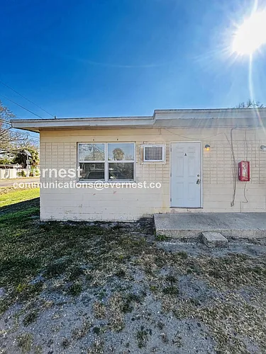 2925 N 46th St Photo 1