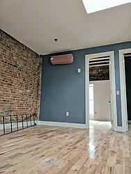 Rented by SCOUTBK.COM