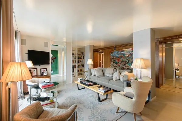 Sold by Corcoran | media 2