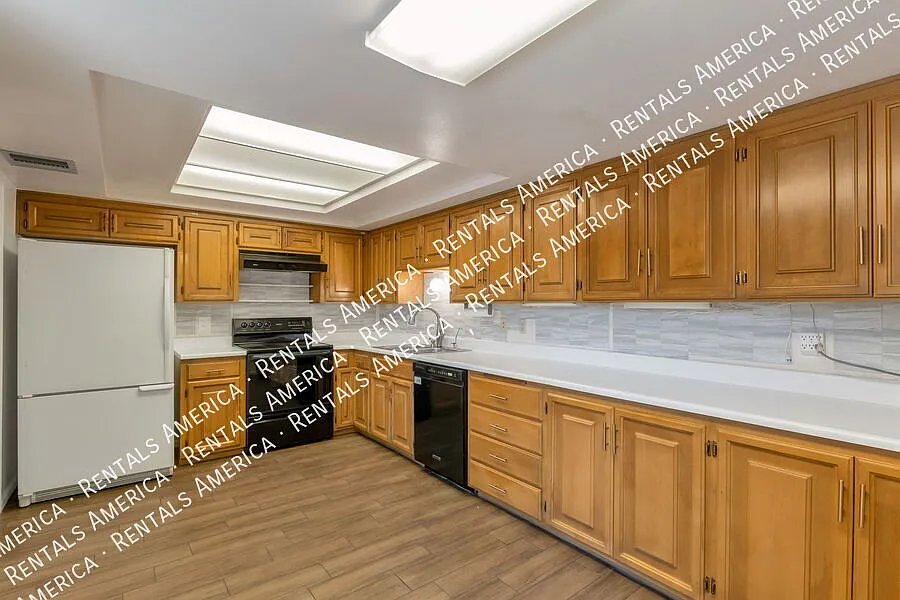 Single story townhome 2 bed 2 bath — Photo 4