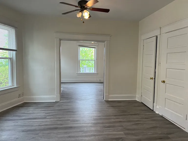 2321 Park Ave #2 — Photo 4