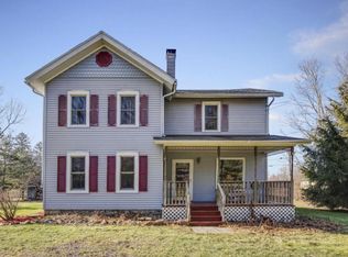 54266 Wilbur Rd, Three Rivers, MI 49093
