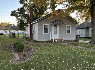 1206 W Wilkinson St, Goshen, IN 46528