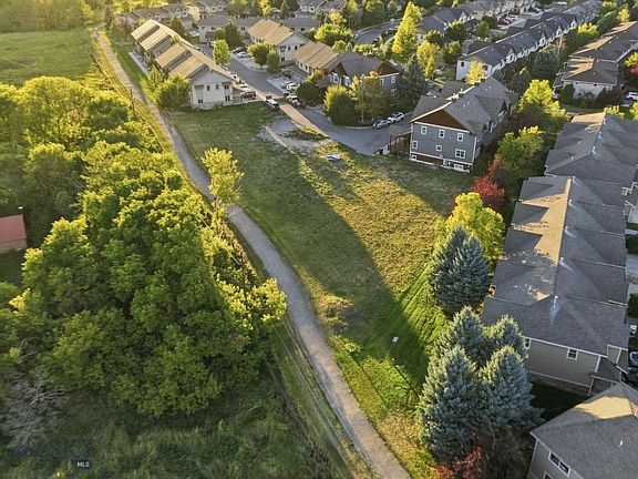2nd image of 2916 Warbler Way