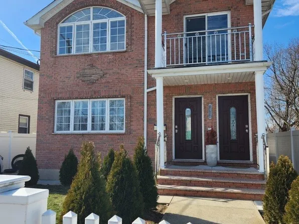 147-54 Huxley Street, Rosedale, NY 11422