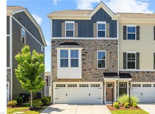 910 Stern Way, Chesapeake, VA 23323