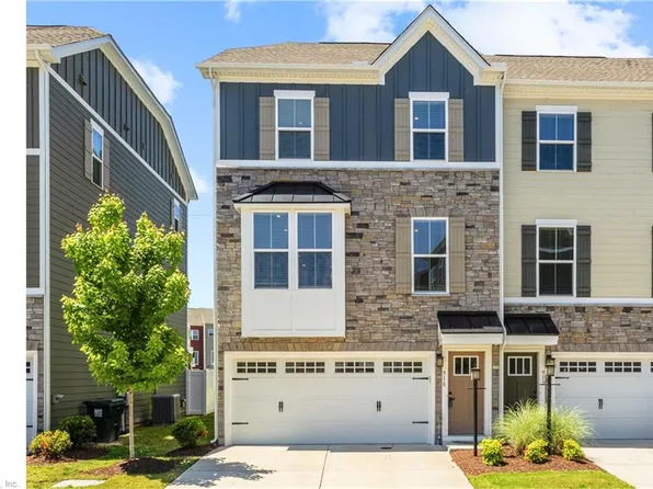 910 Stern Way, Chesapeake, VA 23323