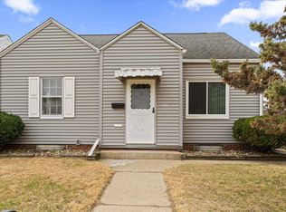 2111 Inglewood Pl, South Bend, IN