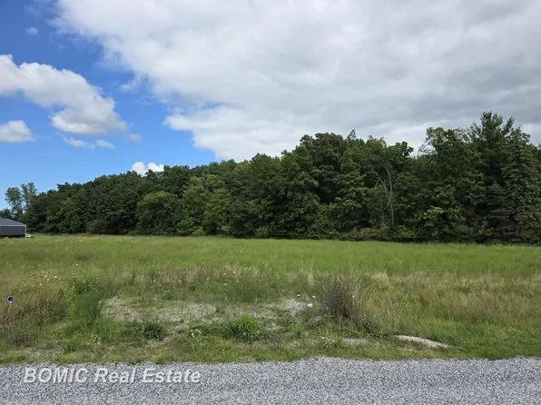 9495 Bender Rd, Frankenmuth, MI 48734