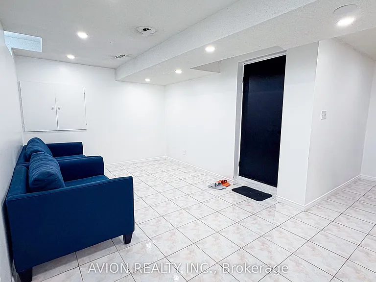 2 Bute Ct #LOWER — Photo 4