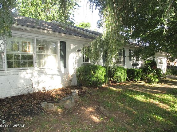 2nd image of 1104 Fairview Dr