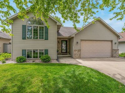 2521 Bishops Ln, Neenah, WI, 54956